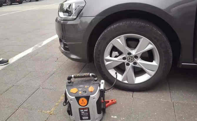 农安汽车搭电案例